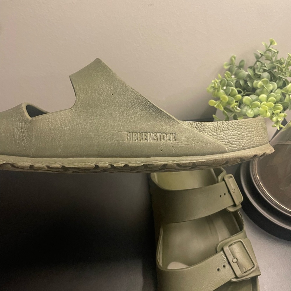 Birkenstock Olive Green Double Strap Sandals Men’s size 12 - Picture 3 of 8